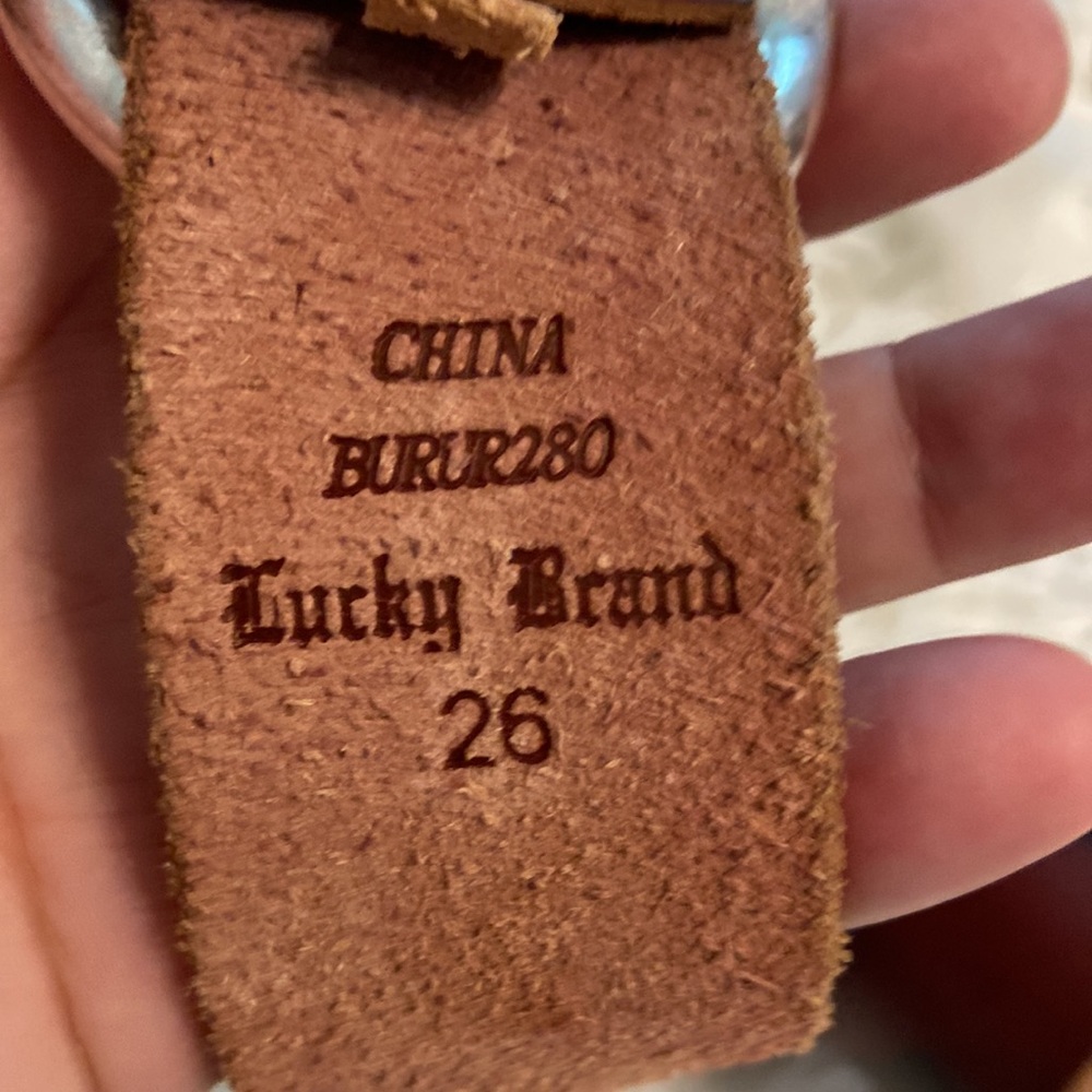 Lucky Brand Brown &Black  Leather Belt with Distressed Finish and silver buckle - Picture 3 of 12